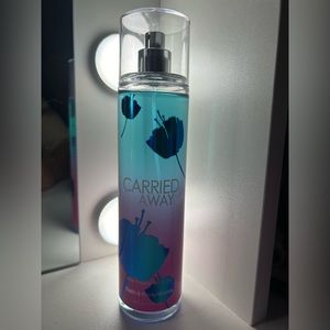 Carried Away- Bath and Body Works mist